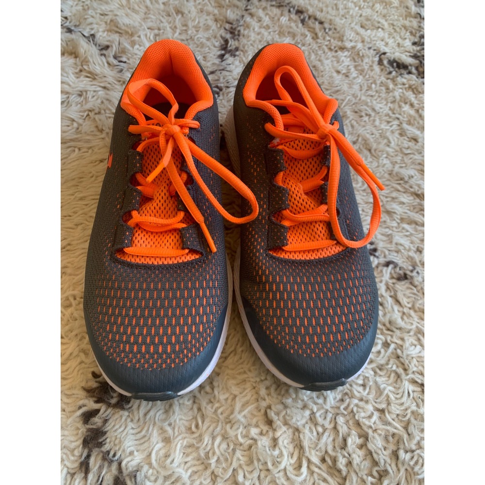Under Armour Charged Pursuit 6.5 Running Shoes Grey Orange 3022860-100 Size 6.5Y